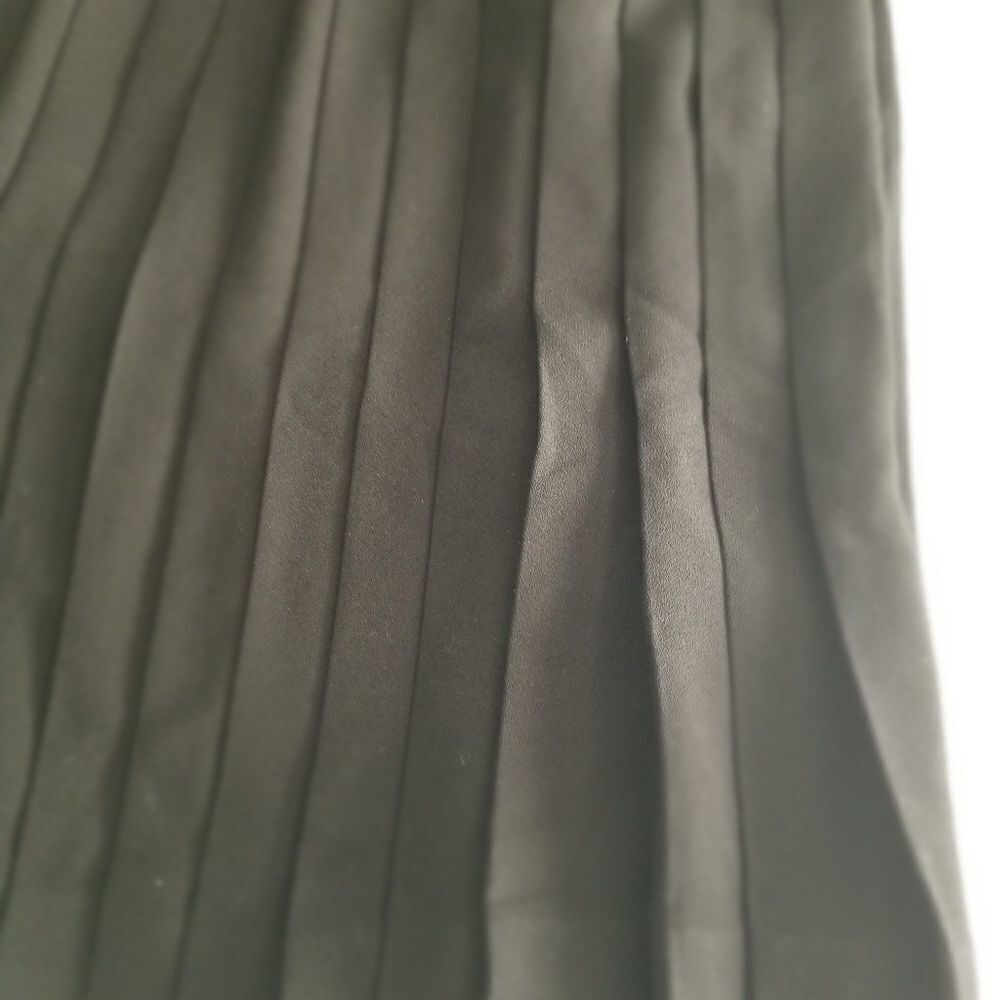 Burberry skirt uniform Back Pleated Wrap Front New With Tags - Picture 8 of 12